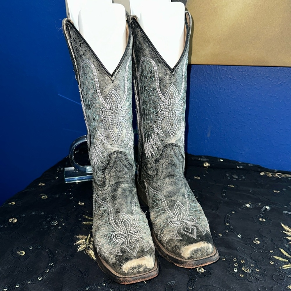 Women's Western Embroidered Cowboy Boots